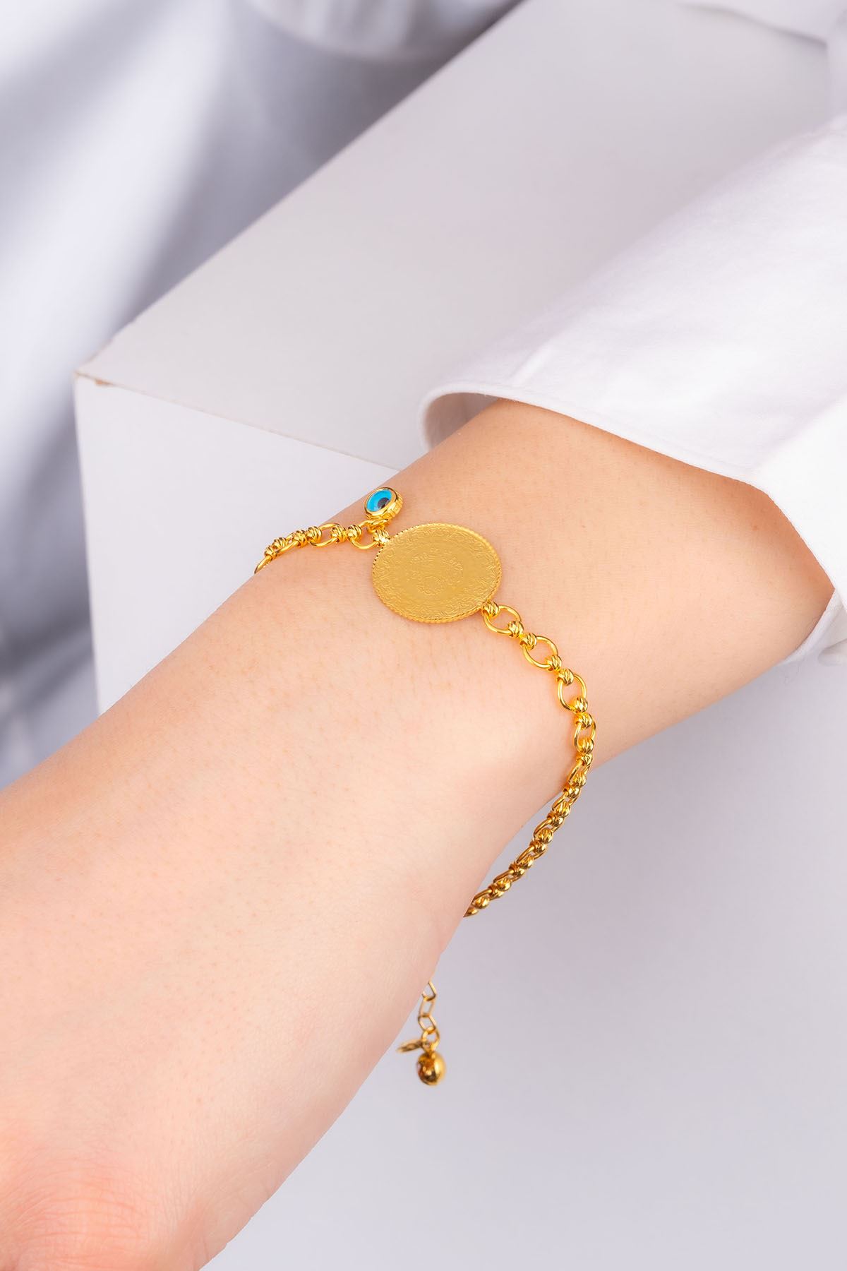 Altın Bileklik Seçerken Nelere Dikkat Edilmeli?