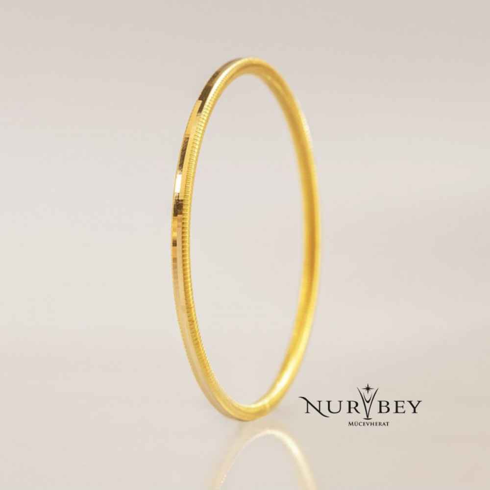 Şıklığın ve Zarafetin Sembolü: Ajda Bilezik